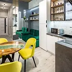 Alfa Kulisha 12 Leópolis
