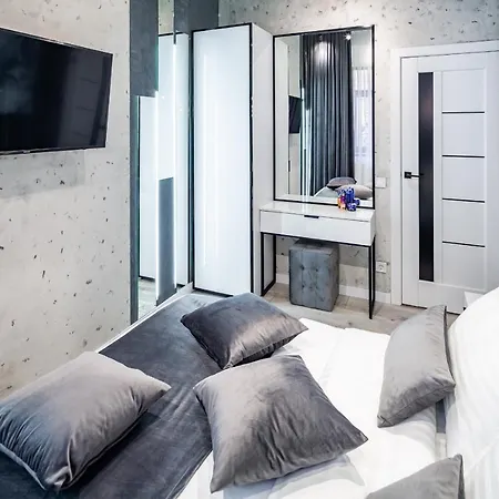 Apartment Alfa Kulisha 12 *