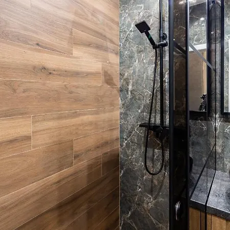 Alfa Kulisha 12 Apartment *