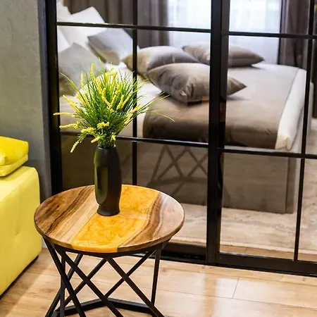 Alfa Kulisha 12 * Lviv