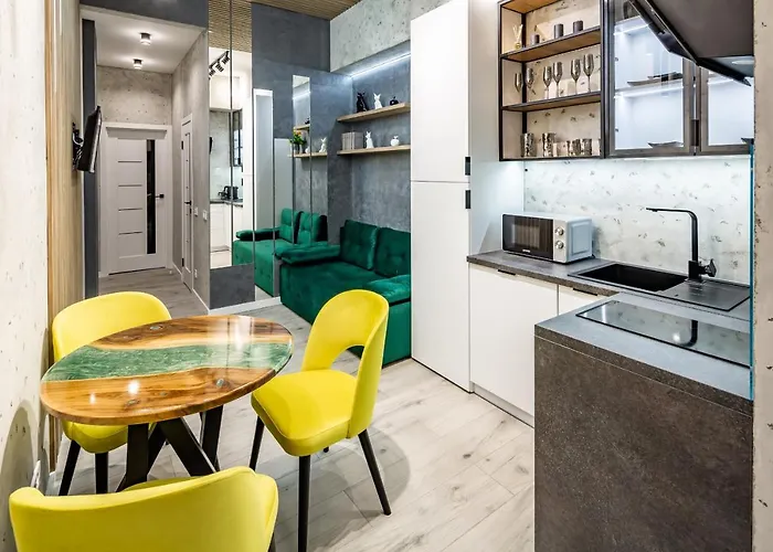 Alfa Kulisha 12 إلفيف